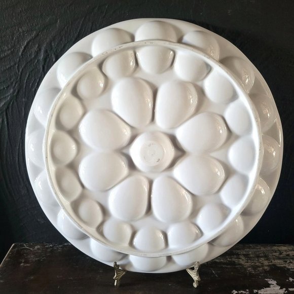 Large White Round 24 Deviled Egg Platter Tray With Center Dip Section - Picture 2 of 3